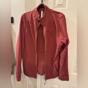 Lululemon Define Jacket- Mulled Wine in size 20